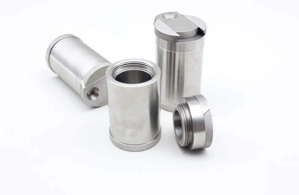 Custom-sized tungsten shielding container