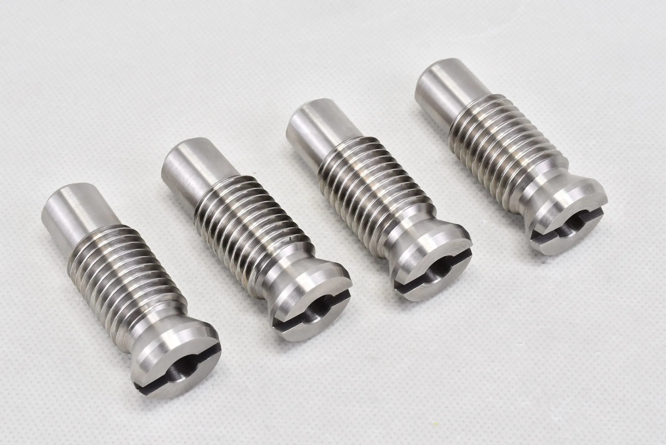 Tungsten alloy screws
